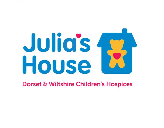 Julias House logo